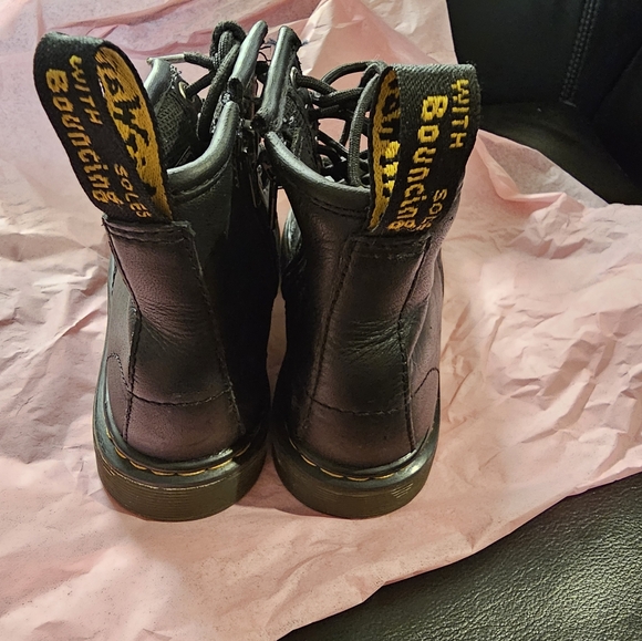 Dr. Martens Delaney Black Lace Up Side Zip Boot Kids Size 11 - Picture 5 of 9